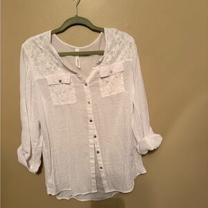 GG Collection White Lace Button Down Shirt